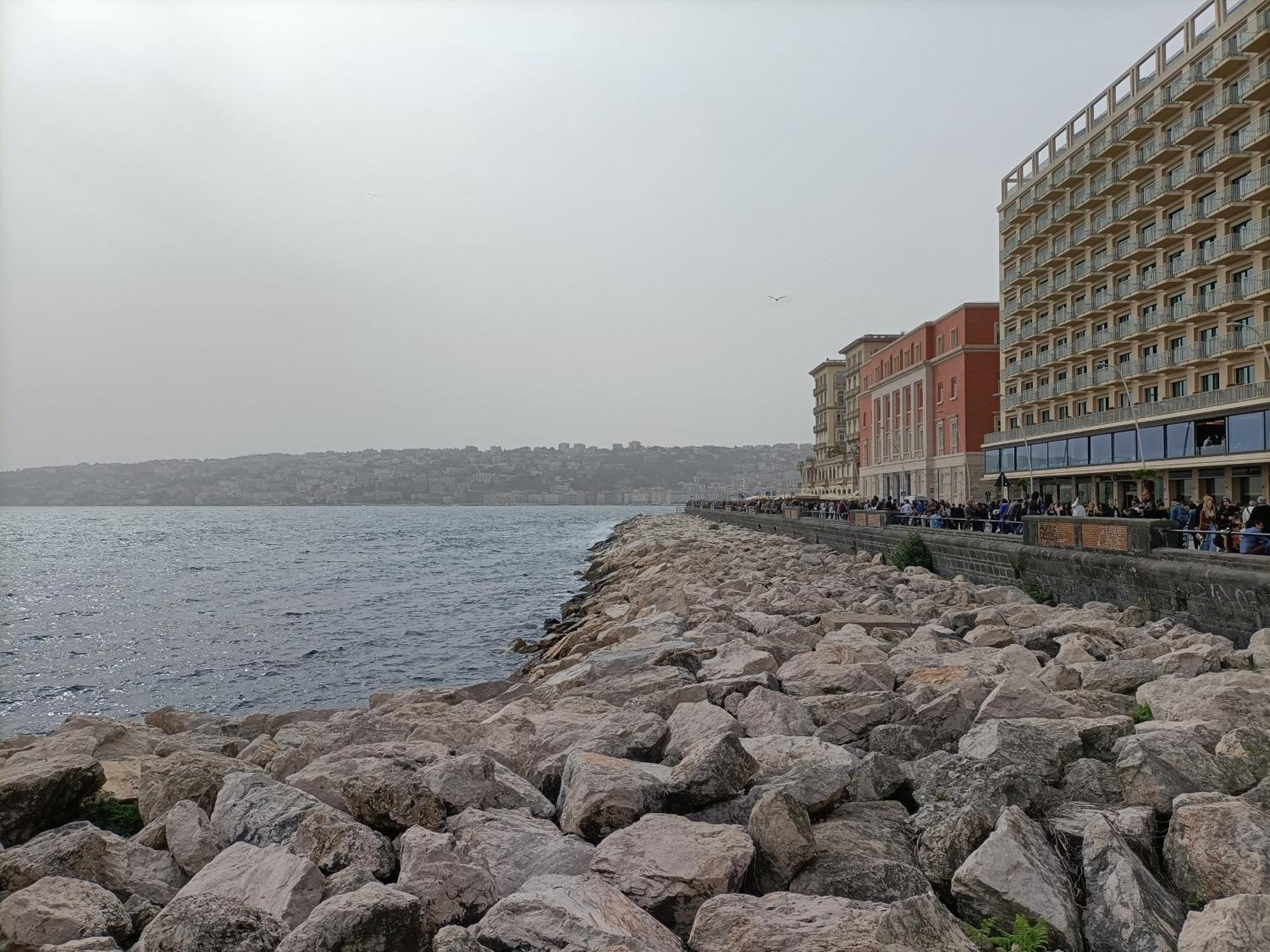 Appartamento: La Maison Verte Naples Luaran gambar